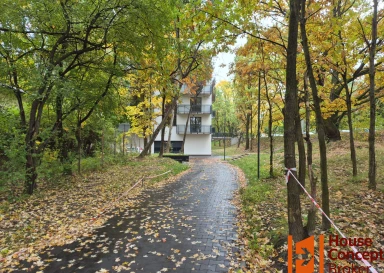 4-POKOJOWE | POD KLUCZ | tramwaj | 2 balkony | 2 M. POSTOJOWE