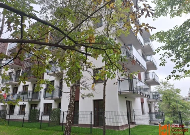 4-POKOJOWE | POD KLUCZ | tramwaj | 2 balkony | 2 M. POSTOJOWE