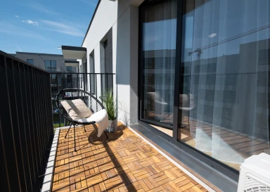 Piękne 2 Pokoje na III piętrze + m. w hali garażowej