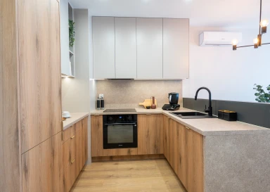 Piękne 2 Pokoje na III piętrze + m. w hali garażowej